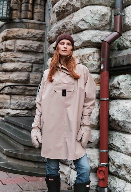 Blæst Bergen Beige Regnponcho