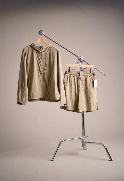 Blæst Remane Lightweight Hood Jacket Oakmoss