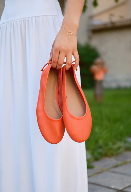 Flattered Pat Leather Poppy Red