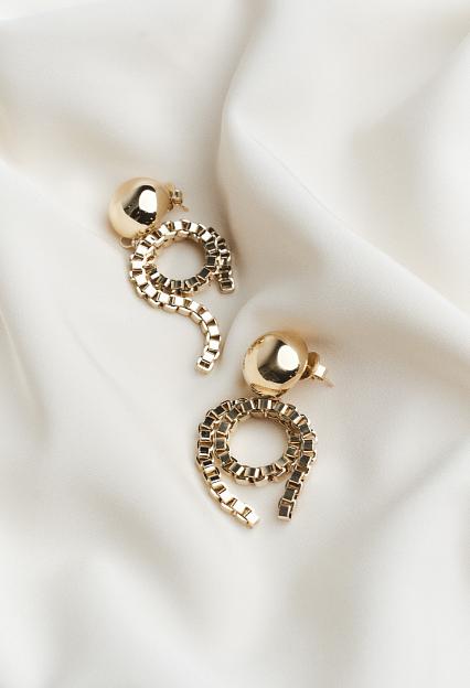 PEARL OCTOPUSS.Y Chain Loop Earrings Gold