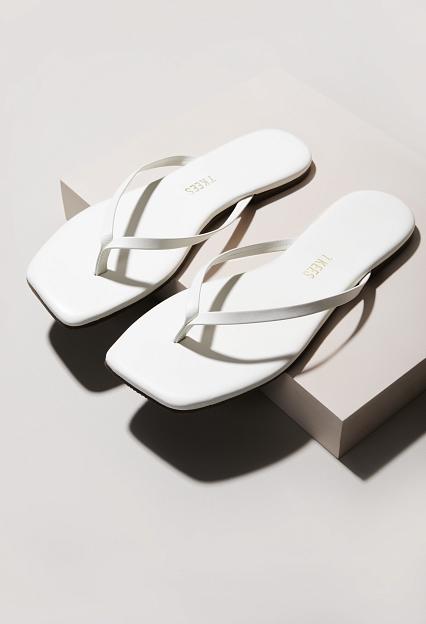 TKEES Lily Square Toe Cream