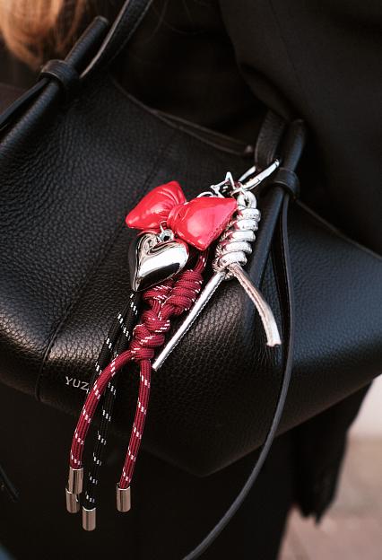Sui Ava Red Mix Bag Charm