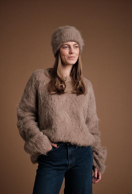 Toteme Boxy Alpaca Knit Truffle Melange