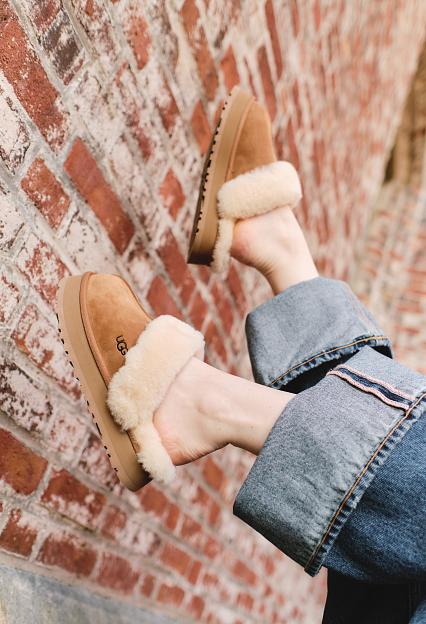 UGG Disquette Chestnut