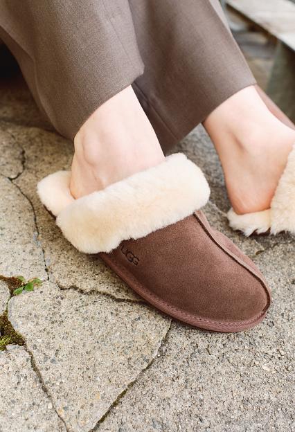 UGG Scuffette II Slipper Espresso