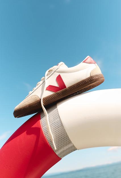 Veja Volley White Pekin Bark