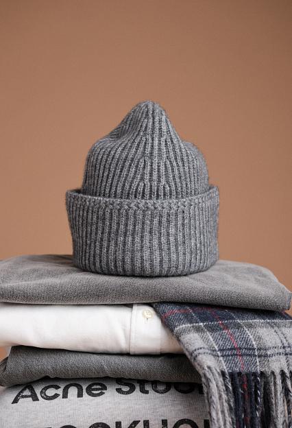 Yacaia Merino Cash Beanie Grey