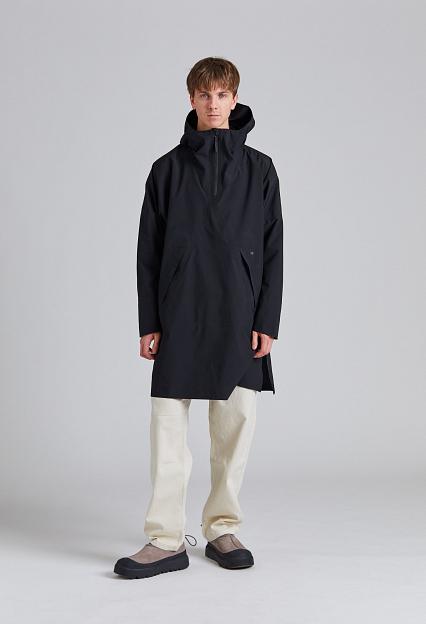 Blæst Aalesund Poncho Black