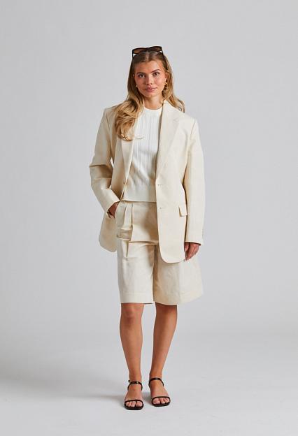 Filippa K Relaxed Pleated Cotton Linen Shorts Cream White 
