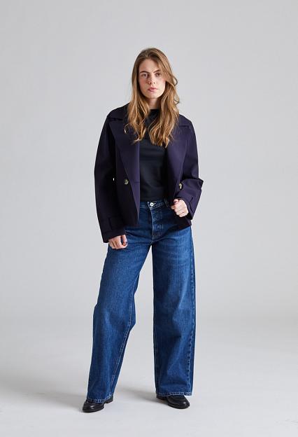 Harris Wharf Women Cropped Peacoat Scuba Navy Blue 4