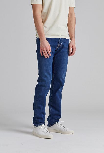 Jacob Cohën Bard 688 Dark Blue Wash