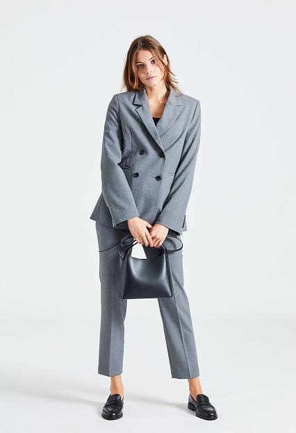 Thea Grey