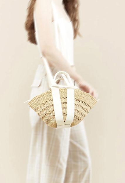 MUUN Mini Sophie Lace Ecru Handle Ecru Pouch