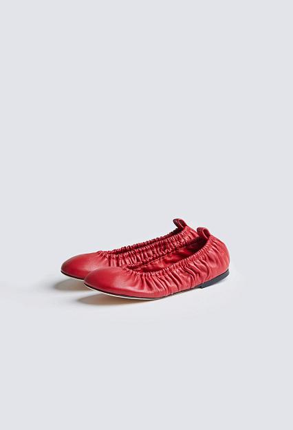 Nude of Scandinavia Saga Nappa Rosso