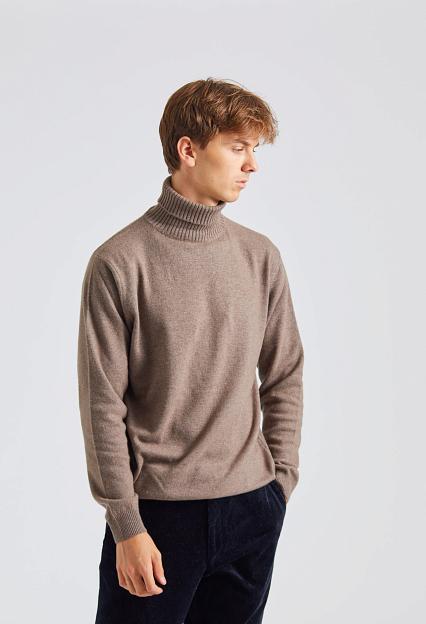 Oscar Jacobson Salim Rollneck Walnut Beige