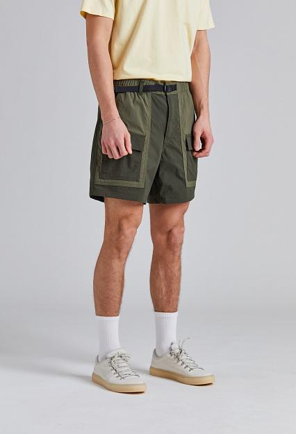 Patagonia Outdoor Everyday Shorts Pine Needle Green