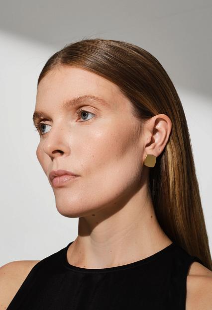 Tom Wood Umi Studs Small Gold