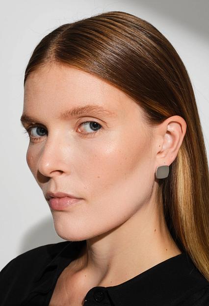 Tom Wood Umi Studs Small Silver