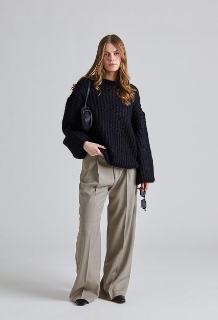 Toteme Puffed Knit Black 