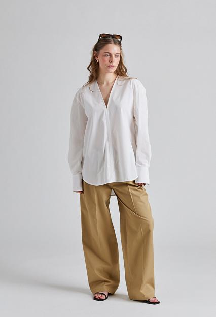 Toteme V-Neck Shirt White 