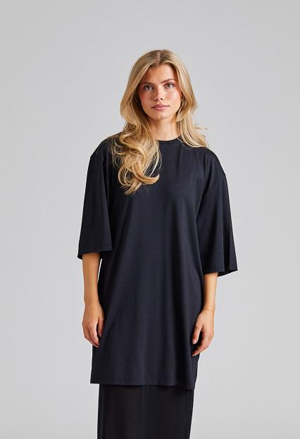 Toteme Relaxed Tee Dress Black