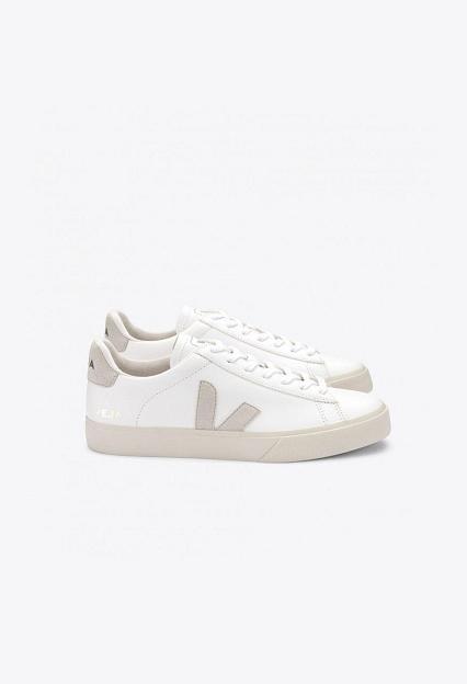 Veja Campo Chromefree Extra White Natural Suede