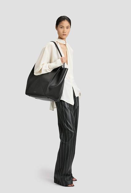 Victoria Beckham Victoria Tote Black