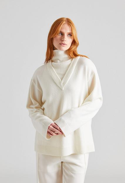 Viktoria Chan Cedar V Neck Knit Ivory