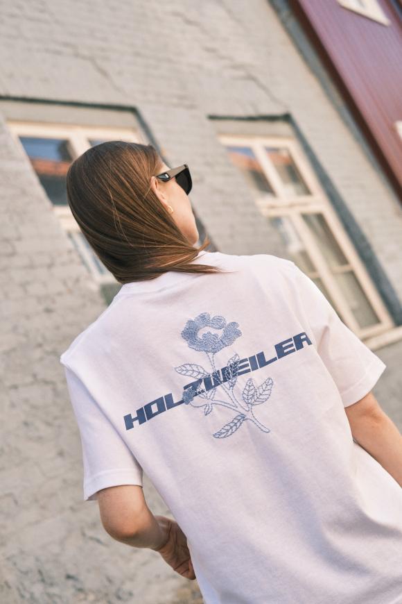 Holzweiler Kjerag Flower Tee