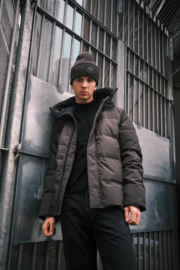 Canada Goose MacMillan Parka Black Label Volcano-12
