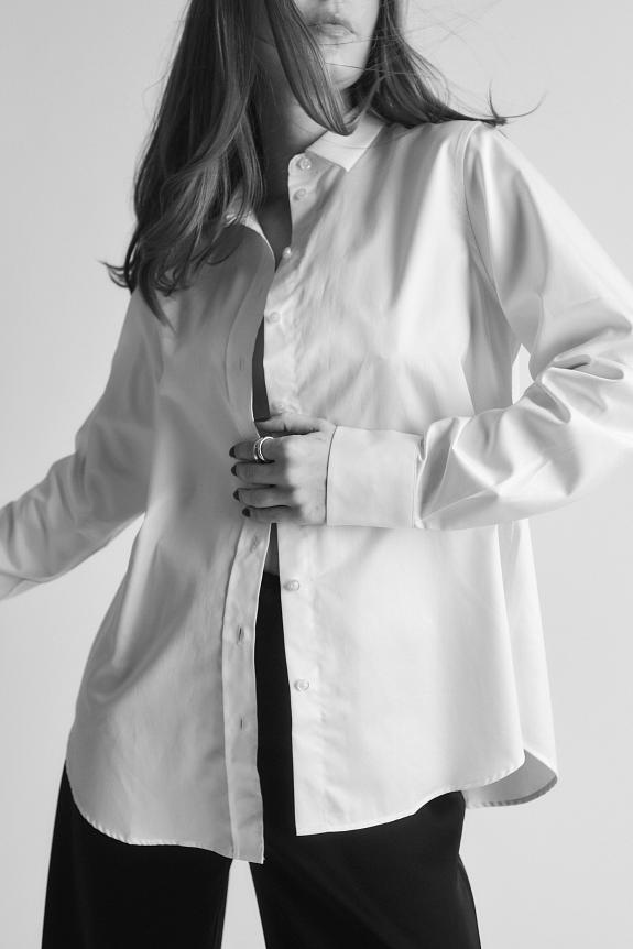 Julie Josephine A-Shape Oversized Shirt White 