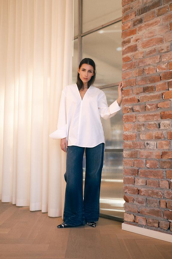 Toteme V-Neck Shirt White