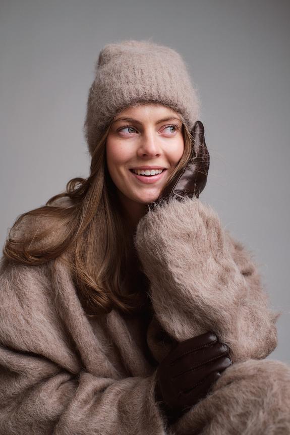Toteme Alpaca Knit Beanie Truffle Melange-2