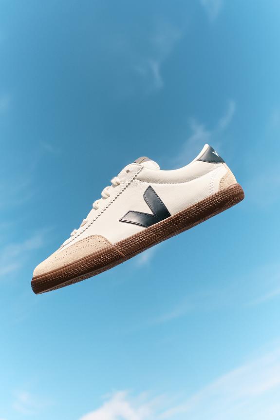 Veja Volley White Nautico Bark