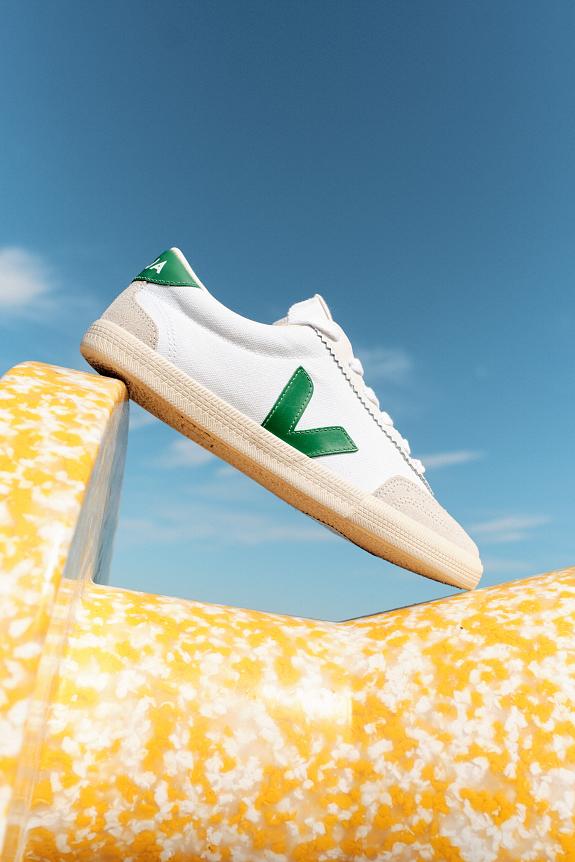Veja Volley Canvas White Emerald