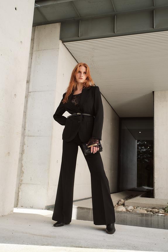 Victoria Beckham Patch Pocket Alina Suit Black-4