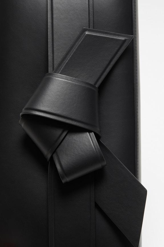 Acne Studios Musubi Shoulder Bag FN-WN-BAGS000406 Black