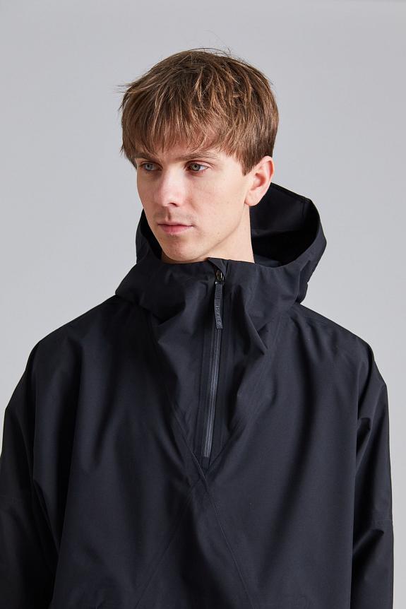 Blæst Aalesund Poncho Black-7