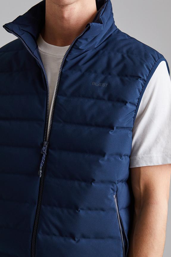 Blæst Emblem Ins Vest Navy-3