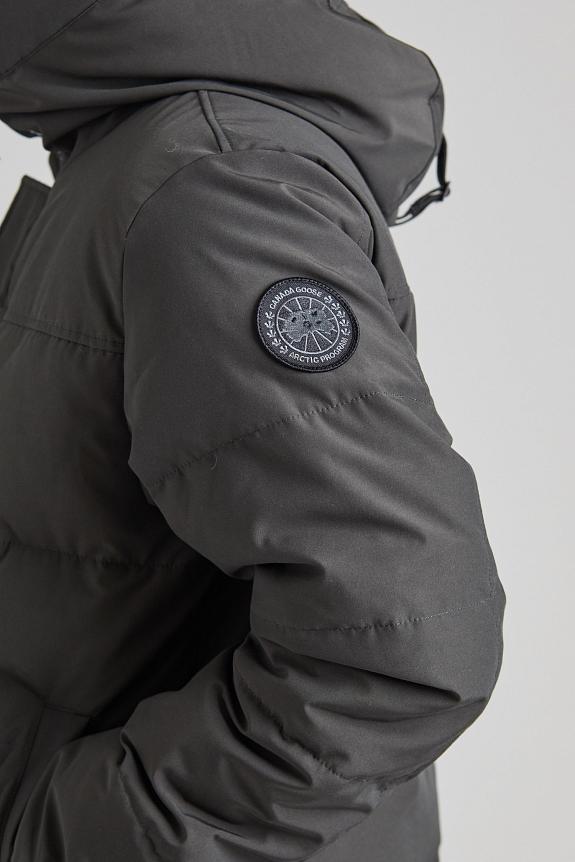 Canada Goose MacMillan Parka Black Label Volcano-5