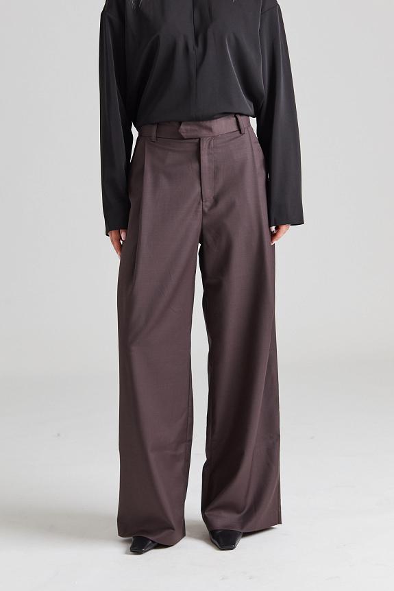 Viktoria Chan Cosmos Pleated Trousers Brown 