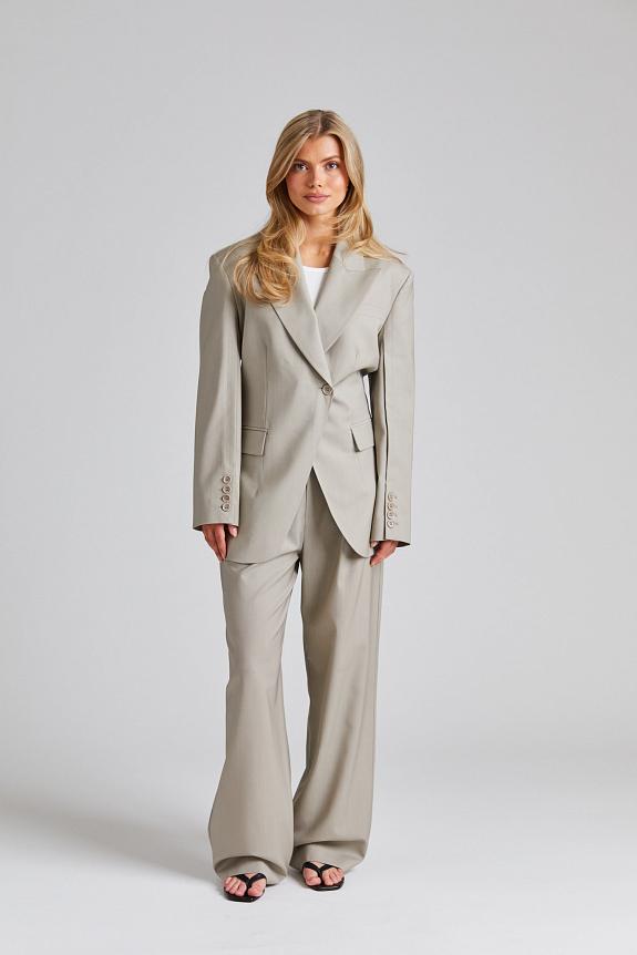 ENVELOPE1976 Arc Suit Pebble
