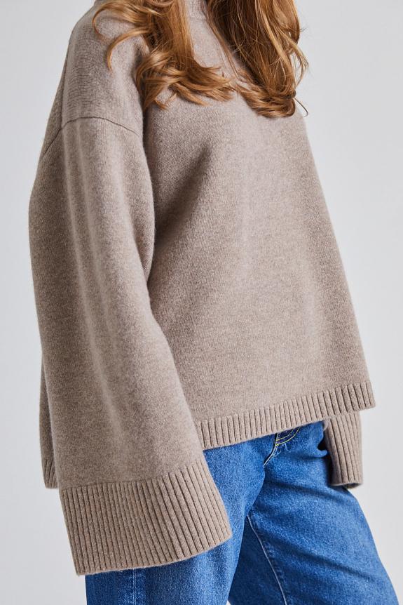 FWSS Cape Cod Sweater Wheat 