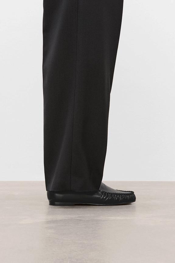 Flattered Bon Bon Leather Black-4