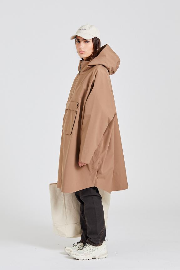 Holzweiler Solidarity Poncho Taupe-2