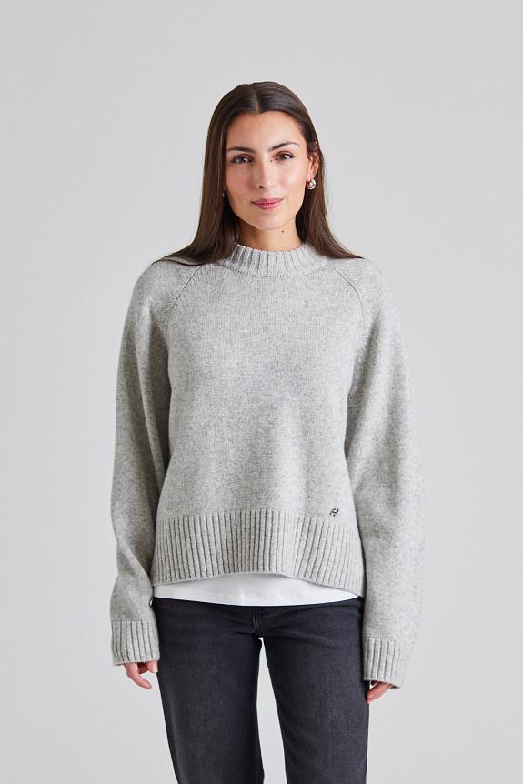 Holzweiler Wool Crew Lt Grey 