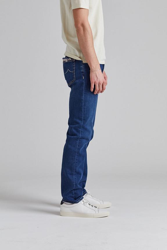 Jacob Cohën Bard 688 Dark Blue Wash-2