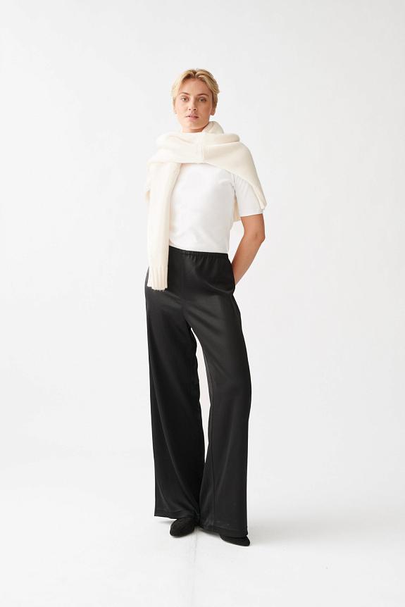 Julie Josephine Pull On Satin Trouser Black