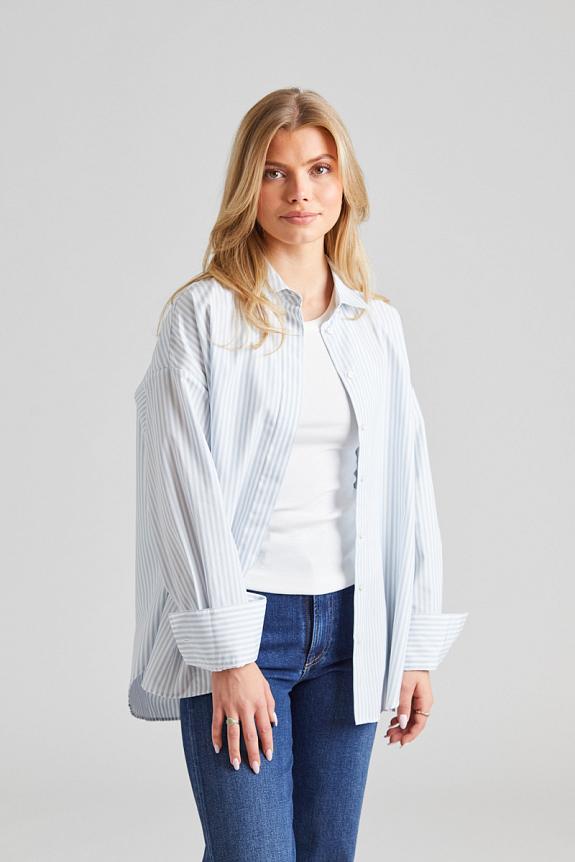 Julie Josephine Boxy Oversized Shirt Light Blue Stripe-1