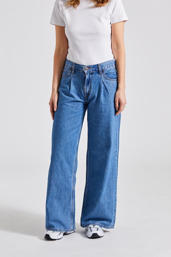 Levis Baggy Dad Wide Leg Cause and Effect Jeans